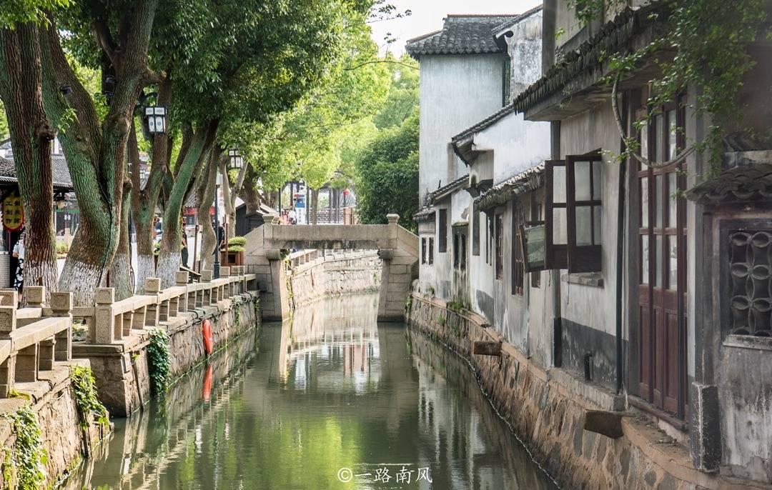 外星小怪大冒险